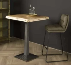 HUUS Bartafel Bistro