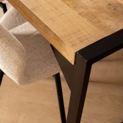 HUUS Eettafel Dominique