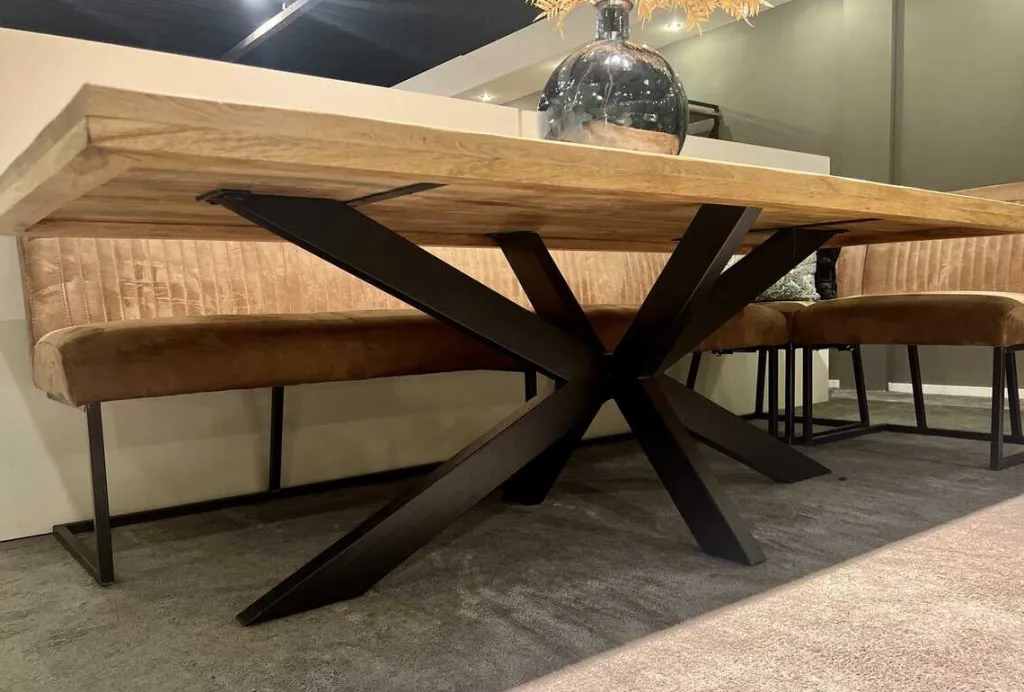 HUUS Eettafel Monica