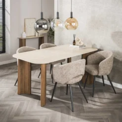 HUUS Eettafel Silvy curvo