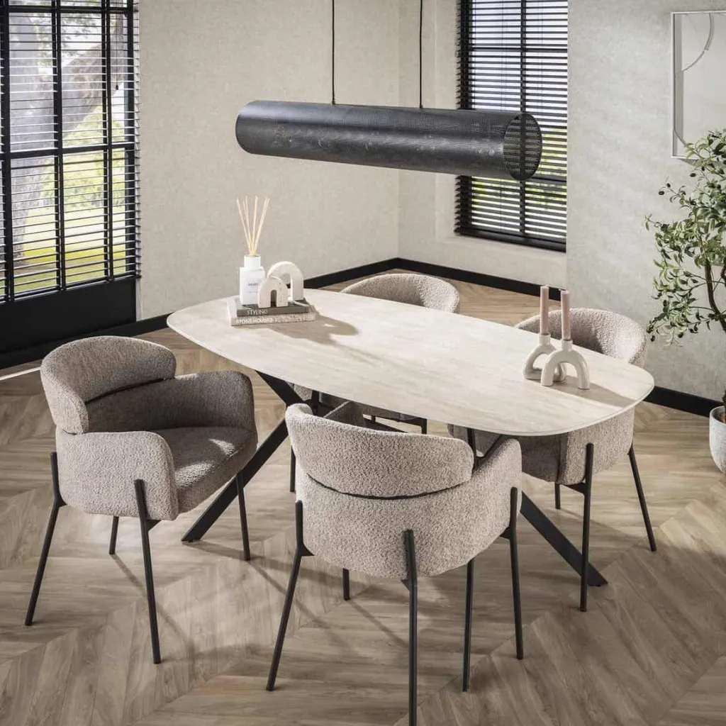 HUUS Eettafel Sofia