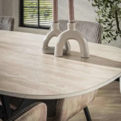 HUUS Eettafel Sofia